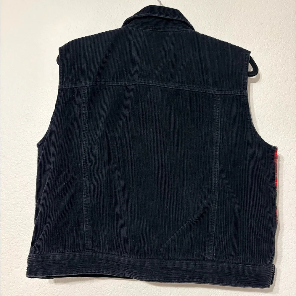 Vintage Woman’s Pendleton Red Plaid Quilted Fleece BlackCorduroy Snap Front Vest - Picture 2 of 11